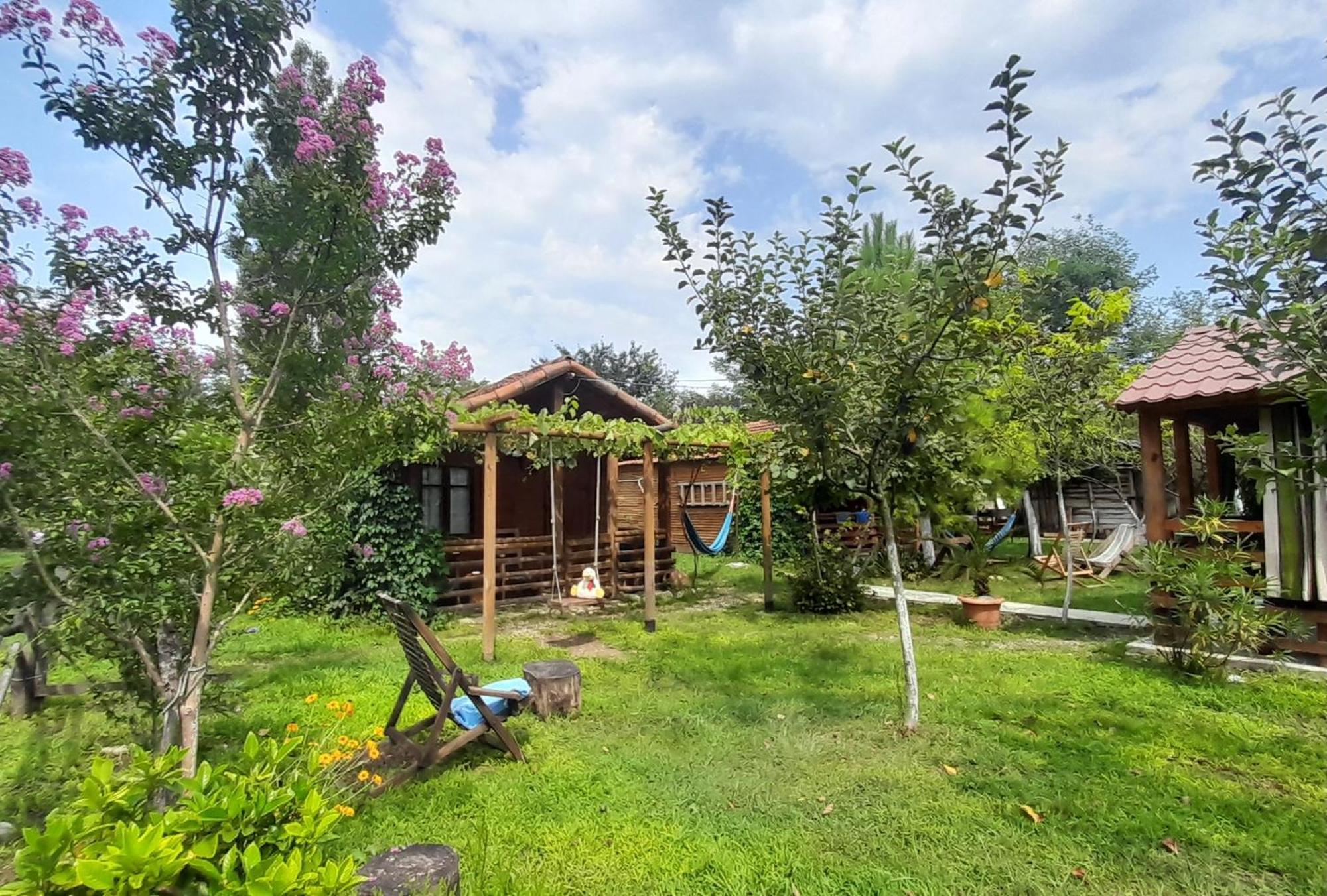 Tiny Houses Genacvale Martwili Zewnętrze zdjęcie