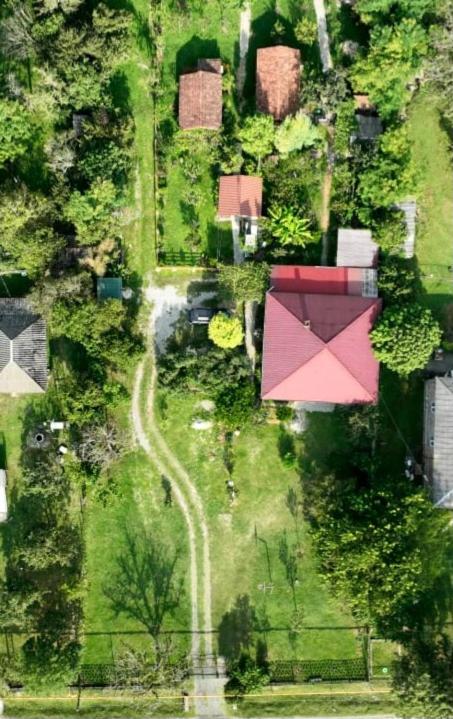 Tiny Houses Genacvale Martwili Zewnętrze zdjęcie